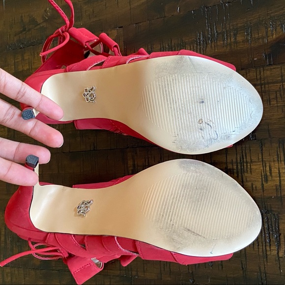 Rock & Republic red open toe heels - Picture 6 of 7